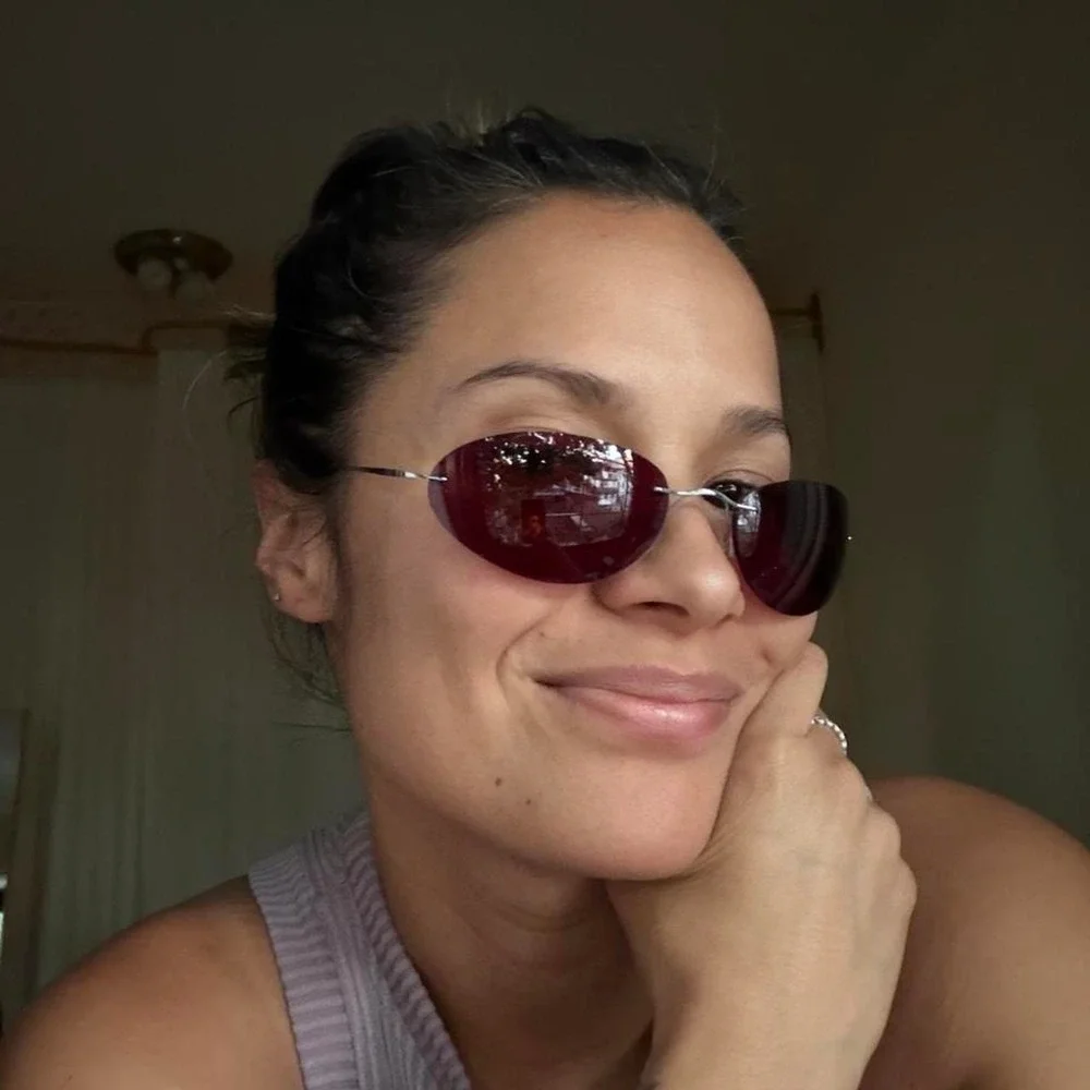 Vintage y2k (2001) burgundy round sunglasses